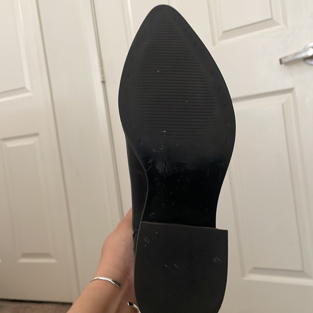 STEVE MADDEN LEATHER ANKLE BOOTIES - Picture 2 of 3
